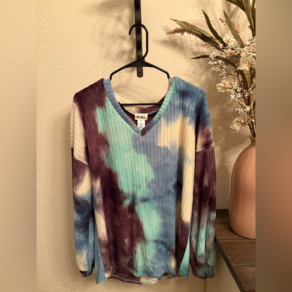Tie-Dye V-Neck Sweater